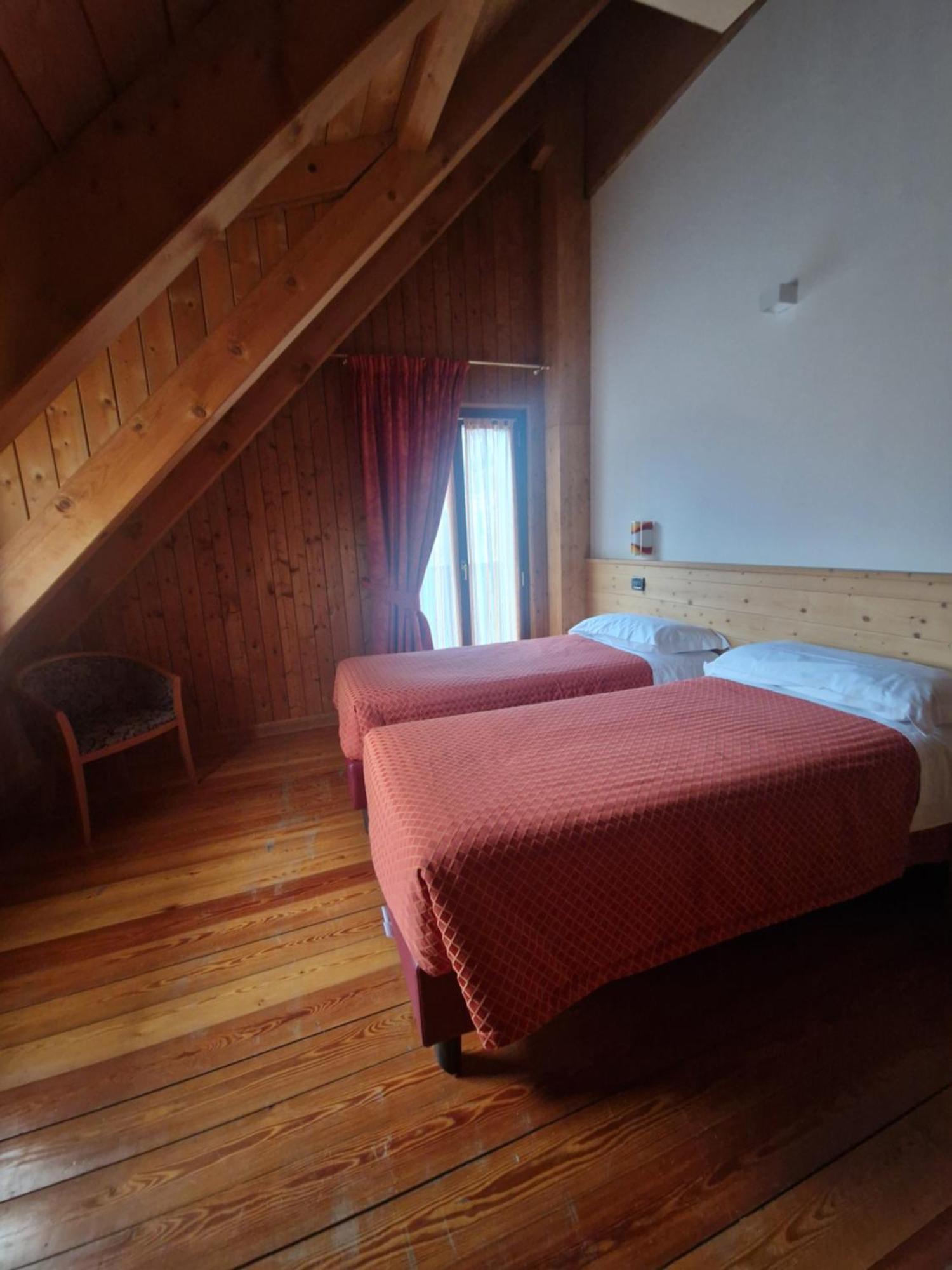 Hotel Raibl E Appartamenti Тарвизио Экстерьер фото