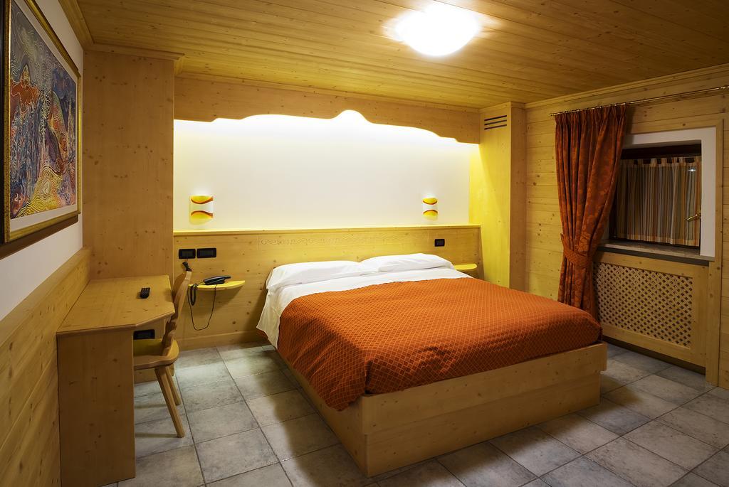 Hotel Raibl E Appartamenti Тарвизио Экстерьер фото